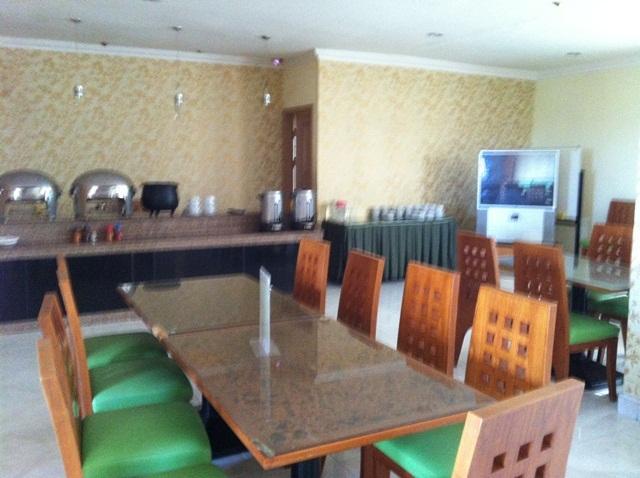 Hotel Maricaya Makassar Luaran gambar